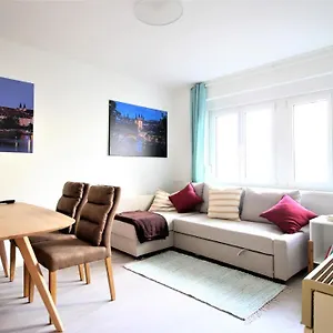 Helle Und Geräumige 3-zimmer-wohnung Würzburg