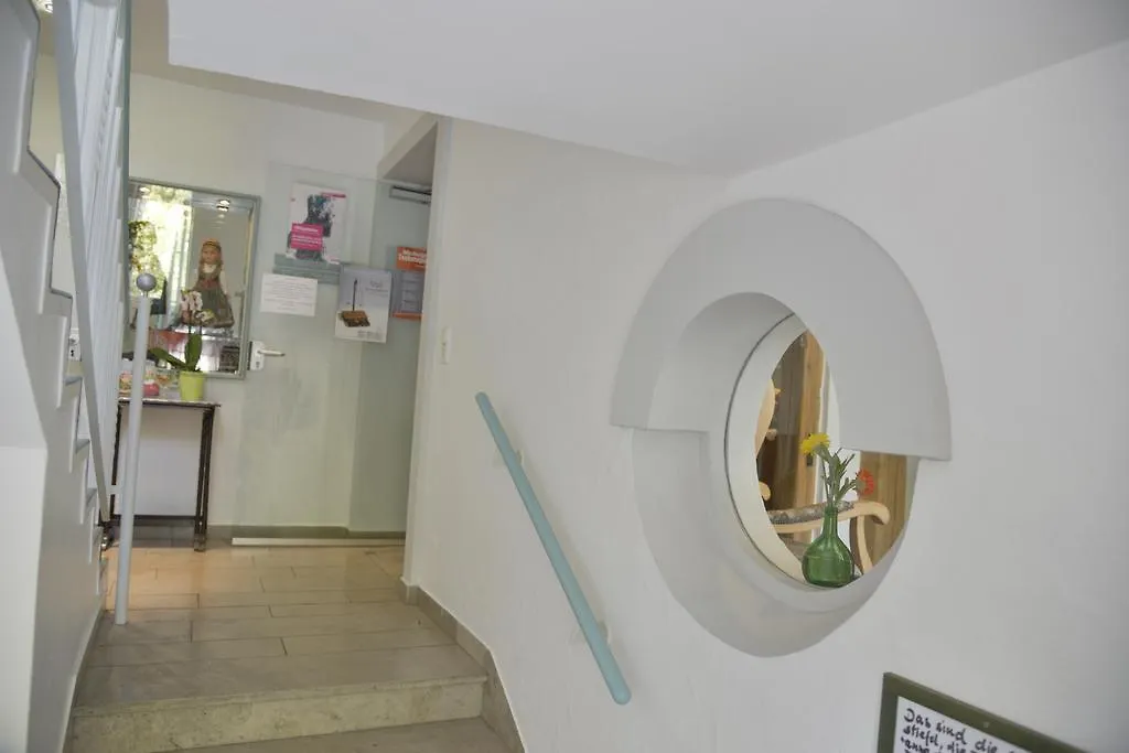 Hotel Till Eulenspiegel - Nichtrauchhotel - Wuerzburg