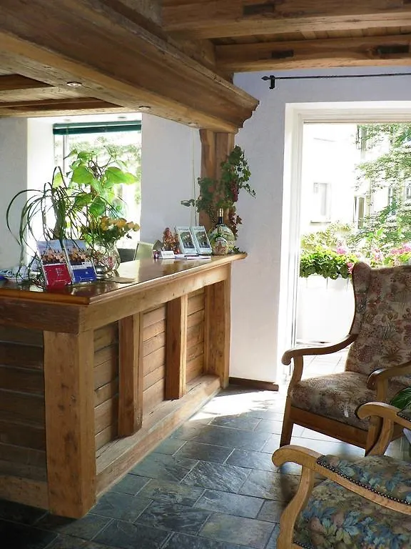 Hotel Till Eulenspiegel - Nichtrauchhotel - Wuerzburg